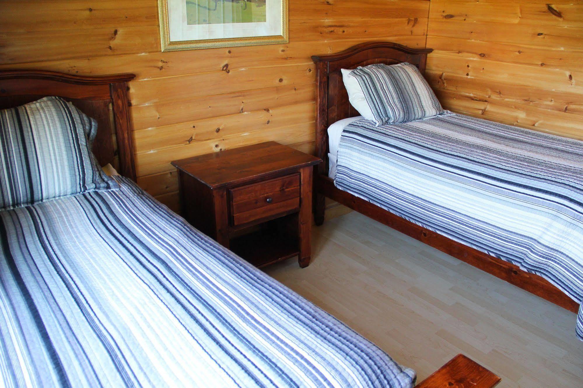 Swept Away Cottages كيفينديش المظهر الخارجي الصورة