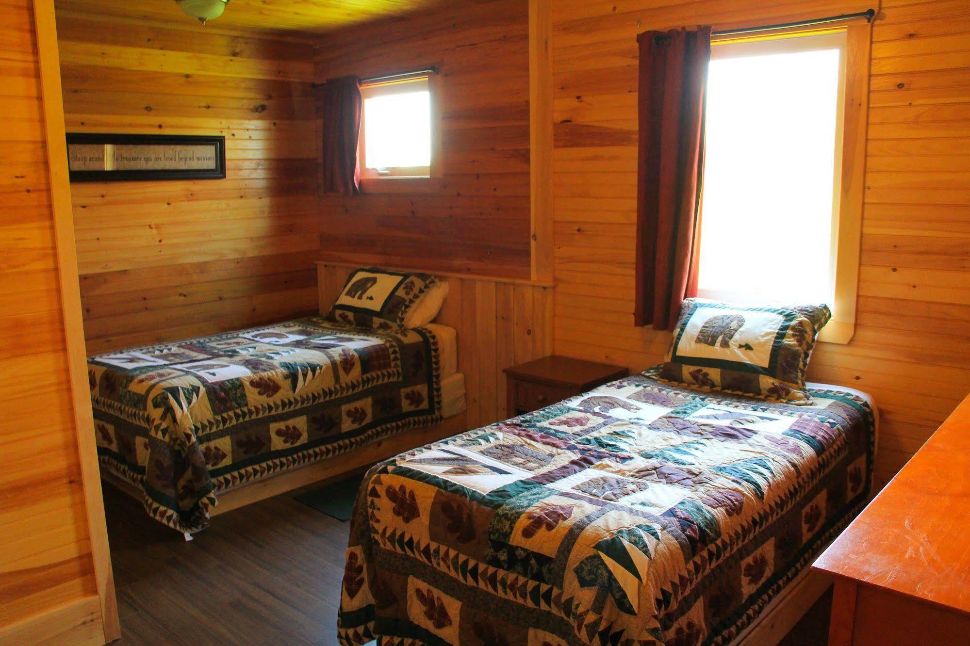 Swept Away Cottages كيفينديش المظهر الخارجي الصورة