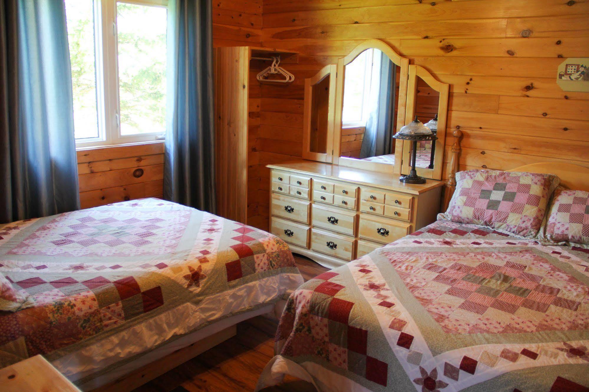 Swept Away Cottages كيفينديش المظهر الخارجي الصورة