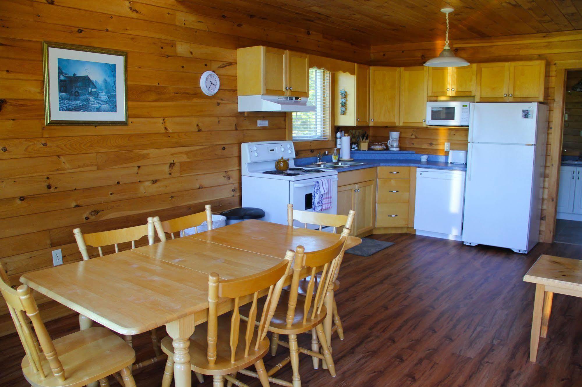 Swept Away Cottages كيفينديش المظهر الخارجي الصورة