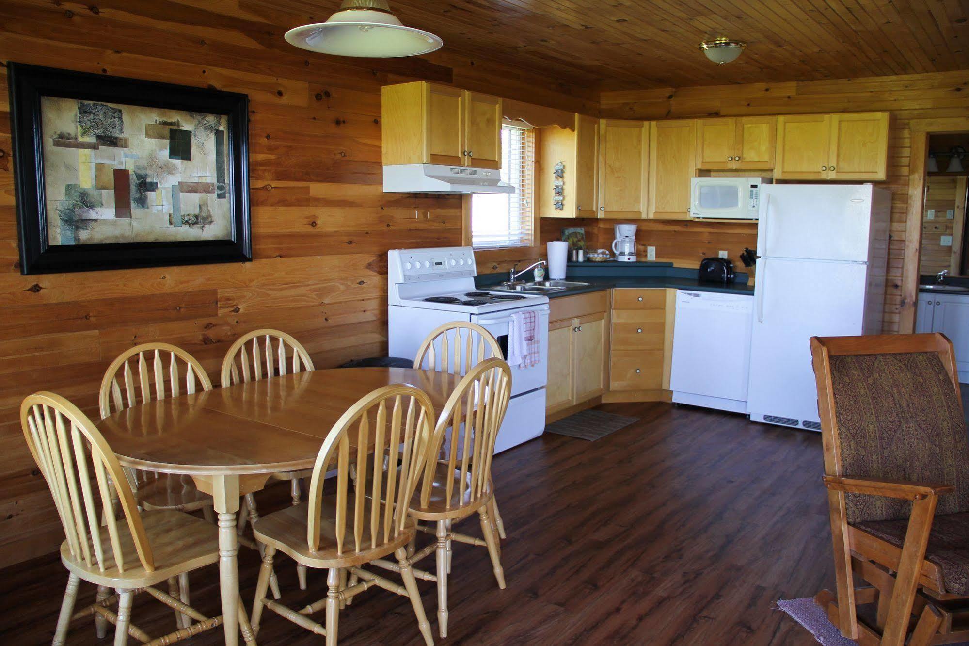 Swept Away Cottages كيفينديش المظهر الخارجي الصورة